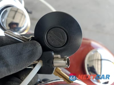 Zdjęcie 8 z 10 samochodu: 2000 HARLEY-DAVIDSON FLHRCI VIN:1HD1FRW11YY614428 - miniatura