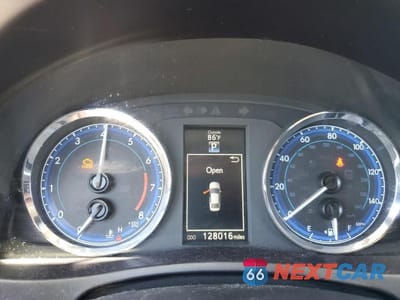 Zdjęcie 9 z 12 samochodu: 2017 TOYOTA COROLLA L VIN:5YFBURHEXHP615075 - miniatura
