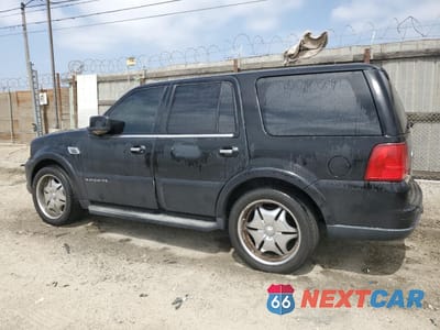 Drugie zdjęcie samochodu z przodu: 2005 LINCOLN NAVIGATOR VIN:5LMFU27505LJ19158 - miniatura