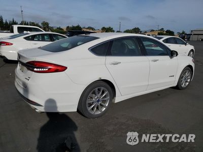 Trzecie zdjęcie samochodu z tyłu: 2017 FORD FUSION SE HYBRID VIN:3FA6P0LU9HR409202 - miniatura