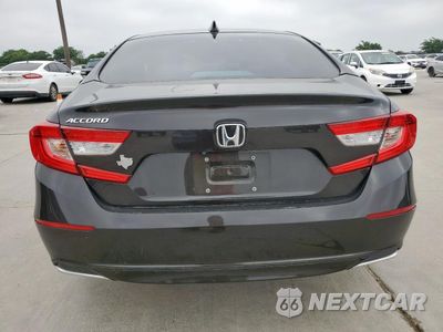 Zdjęcie 6 z 14 samochodu: 2018 HONDA ACCORD LX VIN:1HGCV1F13JA046777 - miniatura