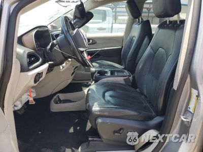 Zdjęcie 7 z 13 samochodu: 2019 CHRYSLER PACIFICA TOURING L VIN:2C4RC1BG4KR665393 - miniatura