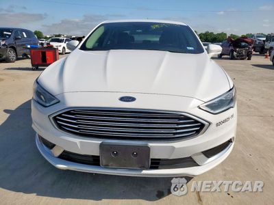 Piąte zdjęcie samochodu w środku: 2018 FORD FUSION SE HYBRID VIN:3FA6P0LU4JR118645 - miniatura