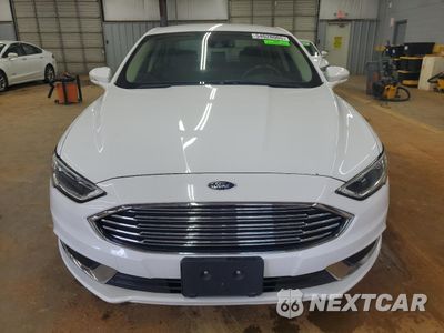 Piąte zdjęcie samochodu w środku: 2018 FORD FUSION SE HYBRID VIN:3FA6P0LUXJR278674 - miniatura