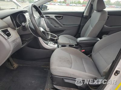 Zdjęcie 7 z 14 samochodu: 2012 HYUNDAI ELANTRA GLS VIN:KMHDH4AE8CU414132 - miniatura