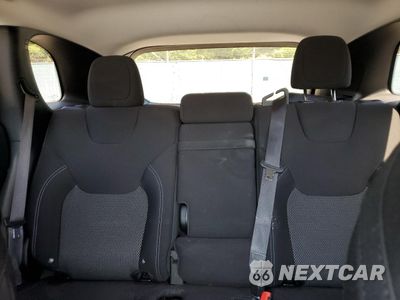 Zdjęcie 10 z 15 samochodu: 2019 JEEP CHEROKEE LATITUDE VIN:1C4PJMCB3KD175094 - miniatura