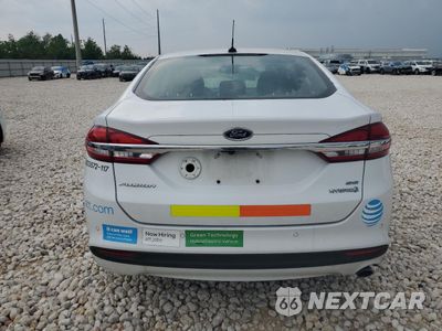 Zdjęcie 6 z 13 samochodu: 2017 FORD FUSION SE HYBRID VIN:3FA6P0LU9HR145852 - miniatura