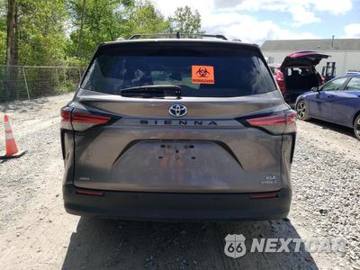 Zdjęcie 6 z 13 samochodu: 2021 TOYOTA SIENNA XLE VIN:5TDJSKFC6MS034488 - miniatura