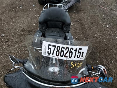 Piąte zdjęcie samochodu w środku: 2012 HARLEY-DAVIDSON FLHTK ELECTRA GLIDE ULTRA LIMITED VIN:1HD1KEM10CB690466 - miniatura