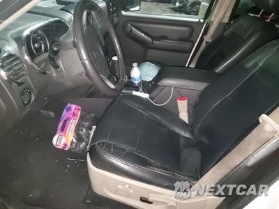 Zdjęcie 7 z 13 samochodu: 2008 FORD EXPLORER XLT VIN:1FMEU63E38UA29626 - miniatura
