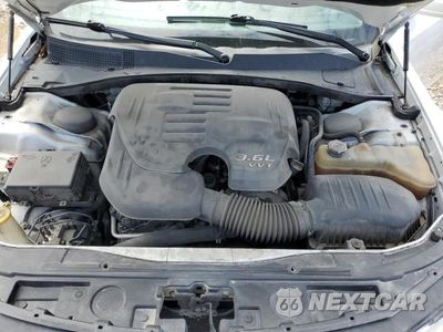 Zdjęcie 11 z 13 samochodu: 2015 CHRYSLER 300 LIMITED VIN:2C3CCAAG8FH749045 - miniatura