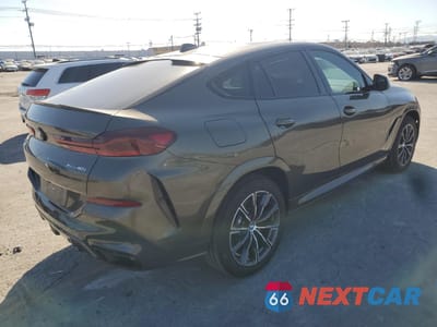 Trzecie zdjęcie samochodu z tyłu: 2022 BMW X6 XDRIVE40I VIN:5UXCY6C09N9K72830 - miniatura