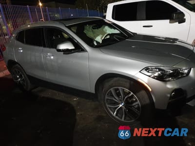 Czwarte zdjęcie samochodu z boku: 2020 BMW X2 XDRIVE28I VIN:WBXYJ1C04L5P72674 - miniatura