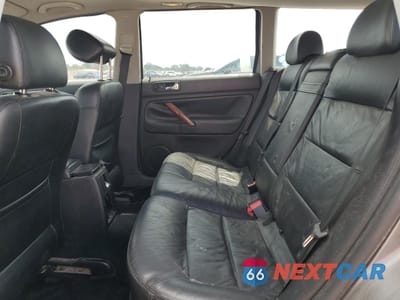 Zdjęcie 10 z 12 samochodu: 2003 VOLKSWAGEN PASSAT GLX 4MOTION VIN:WVWYH63B33E124959 - miniatura