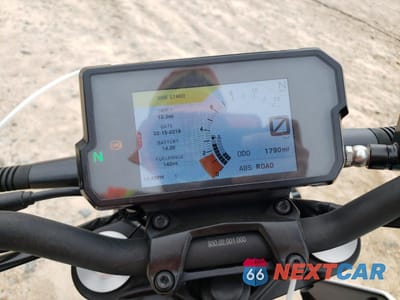 Zdjęcie 7 z 9 samochodu: 2020 KTM 390 DUKE VIN:MD2JPJ408LC271854 - miniatura