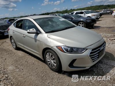 Czwarte zdjęcie samochodu z boku: 2017 HYUNDAI ELANTRA SE VIN:5NPD74LF6HH210654 - miniatura