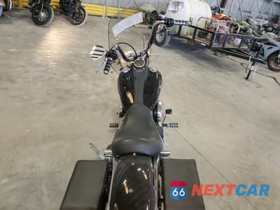 Zdjęcie 6 z 10 samochodu: 2006 HARLEY-DAVIDSON FXDBI VIN:1HD1GX1126K343811 - miniatura