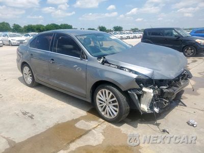 Czwarte zdjęcie samochodu z boku: 2014 VOLKSWAGEN JETTA SEL VIN:3VWL17AJ3EM436322 - miniatura