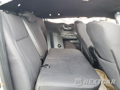 Zdjęcie 10 z 13 samochodu: 2018 TOYOTA TACOMA DOUBLE CAB VIN:3TMCZ5AN0JM141868 - miniatura