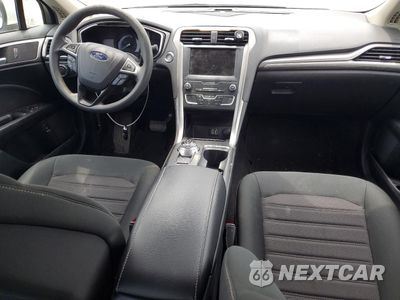 Zdjęcie 8 z 13 samochodu: 2019 FORD FUSION SE VIN:3FA6P0LU2KR284955 - miniatura