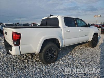 Trzecie zdjęcie samochodu z tyłu: 2023 TOYOTA TACOMA DOUBLE CAB VIN:3TMCZ5AN1PM635777 - miniatura