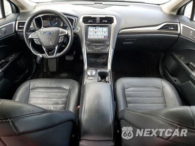 Zdjęcie 8 z 13 samochodu: 2017 FORD FUSION SE HYBRID VIN:3FA6P0LU1HR409680 - miniatura