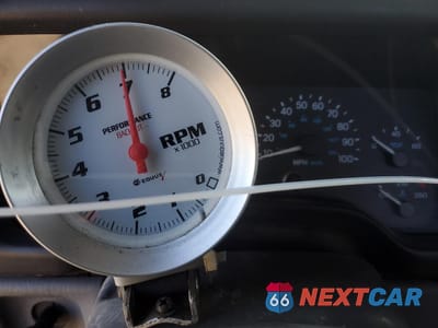 Zdjęcie 9 z 12 samochodu: 1997 JEEP WRANGLER / TJ SE VIN:1J4FY29P7VP459694 - miniatura