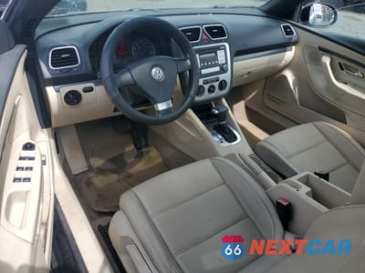 Zdjęcie 8 z 12 samochodu: 2008 VOLKSWAGEN EOS TURBO VIN:WVWBA71F68V052037 - miniatura