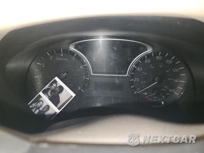 Zdjęcie 9 z 12 samochodu: 2015 NISSAN ALTIMA 2.5 VIN:1N4AL3AP1FN309535 - miniatura