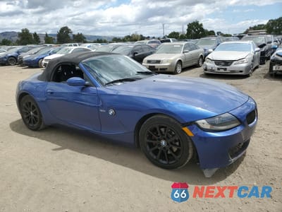 Czwarte zdjęcie samochodu z boku: 2007 BMW Z4 3.0 VIN:4USBU33527LW73350 - miniatura