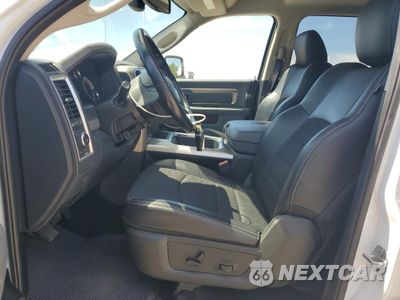Zdjęcie 7 z 15 samochodu: 2017 RAM 1500 SLT VIN:1C6RR6LT9HS747674 - miniatura