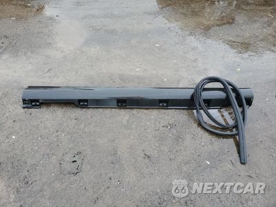 Zdjęcie 12 z 13 samochodu: 2016 FORD FOCUS TITANIUM VIN:1FADP3N24GL303516 - miniatura