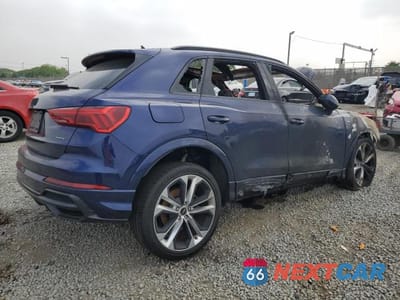 Trzecie zdjęcie samochodu z tyłu: 2022 AUDI Q3 VIN:WA1EECF33N1128321 - miniatura