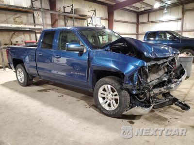 Czwarte zdjęcie samochodu z boku: 2016 CHEVROLET SILVERADO K1500 LT VIN:1GCVKREC8GZ280649 - miniatura