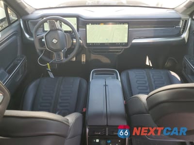 Zdjęcie 8 z 14 samochodu: 2024 RIVIAN R1S ADVENTURE VIN:7PDSGBBA3RN029670 - miniatura