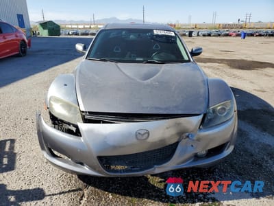 Piąte zdjęcie samochodu w środku: 2004 MAZDA RX8 VIN:JM1FE17N840137390 - miniatura
