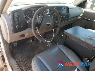 Zdjęcie 8 z 12 samochodu: 2012 CHEVROLET SILVERADO K3500 VIN:1GB3KZCGXCF206629 - miniatura