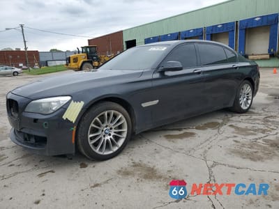 2013 BMW 740 LXI WBAYF4C58DD127915 - główne zdjęcie licytacji z USA - miniatura