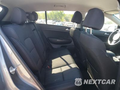 Zdjęcie 11 z 15 samochodu: 2019 KIA SPORTAGE LX VIN:KNDPMCAC1K7524507 - miniatura