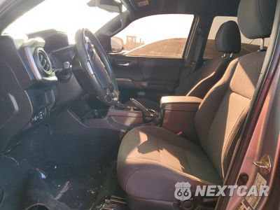 Zdjęcie 7 z 12 samochodu: 2019 TOYOTA TACOMA DOUBLE CAB VIN:3TMAZ5CN4KM098870 - miniatura