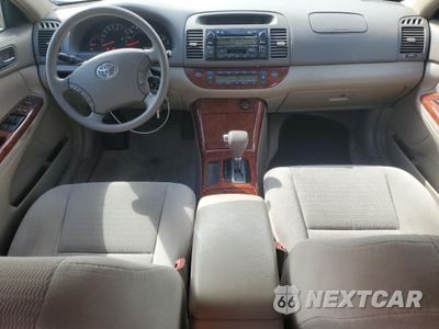 Zdjęcie 8 z 12 samochodu: 2006 TOYOTA CAMRY LE VIN:4T1BE30K36U665856 - miniatura