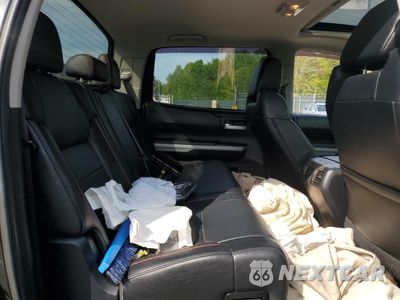 Zdjęcie 10 z 13 samochodu: 2020 TOYOTA TUNDRA CREWMAX SR5 VIN:5TFDY5F17LX902020 - miniatura