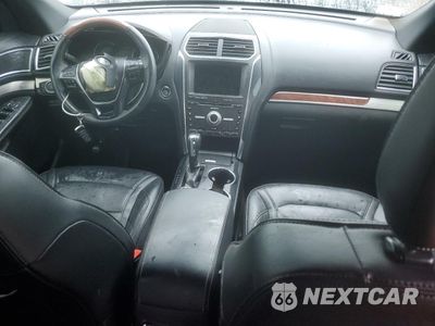 Zdjęcie 8 z 14 samochodu: 2018 FORD EXPLORER PLATINUM VIN:1FM5K8HT1JGB06894 - miniatura