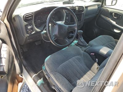 Zdjęcie 8 z 13 samochodu: 2002 CHEVROLET BLAZER VIN:1GNCT18W62K174429 - miniatura