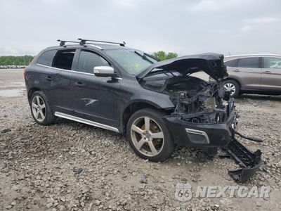 Czwarte zdjęcie samochodu z boku: 2013 VOLVO XC60 T6 VIN:YV4902DZ3D2413551 - miniatura