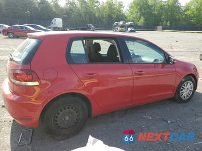 Trzecie zdjęcie samochodu z tyłu: 2011 VOLKSWAGEN GOLF VIN:WVWDA7AJ4BW031038 - miniatura