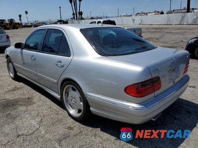 Drugie zdjęcie samochodu z przodu: 2000 MERCEDES-BENZ E 55 AMG VIN:WDBJF74J7YB055624 - miniatura