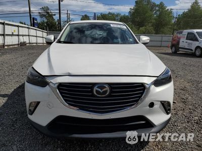 Piąte zdjęcie samochodu w środku: 2017 MAZDA CX-3 GRAND TOURING VIN:JM1DKFD74H0149044 - miniatura