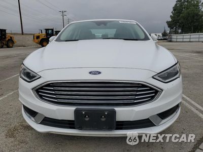 Piąte zdjęcie samochodu w środku: 2018 FORD FUSION SE HYBRID VIN:3FA6P0LU6JR278638 - miniatura