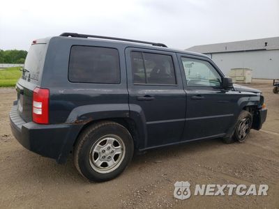 Trzecie zdjęcie samochodu z tyłu: 2008 JEEP PATRIOT SPORT VIN:1J8FT28W28D731659 - miniatura